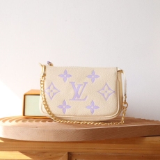 LV Clutch Bags